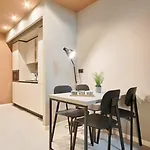 Appartement Guesthost - Center Quadrilatero