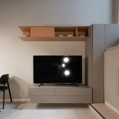 Guesthost - Center Quadrilatero * Turin