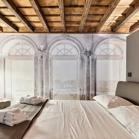 Guesthost - Center Quadrilatero