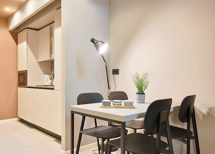 Apartman Guesthost - Center Quadrilatero